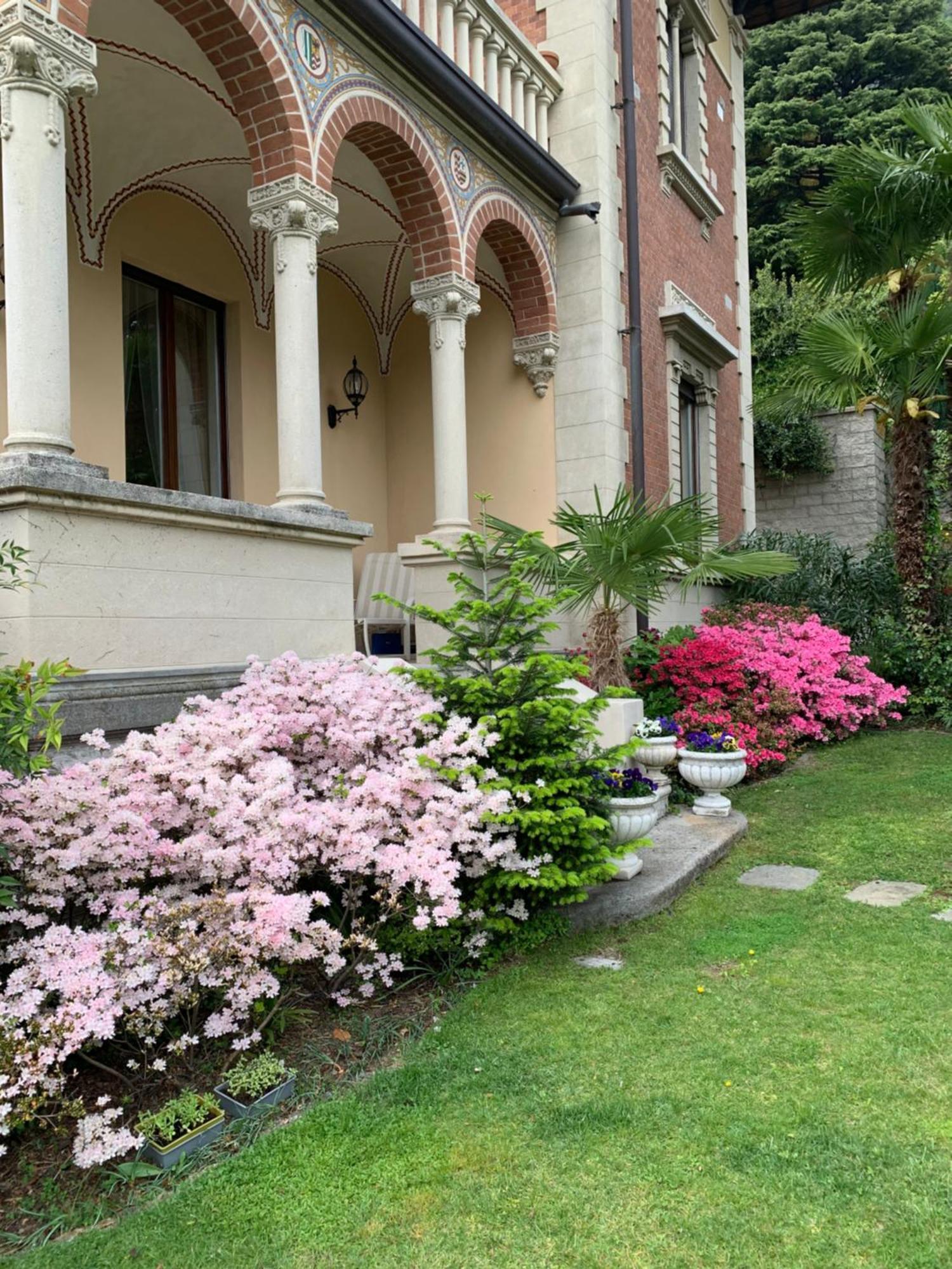 Villa Castiglioni Luxury Apartment 라글리오 외부 사진