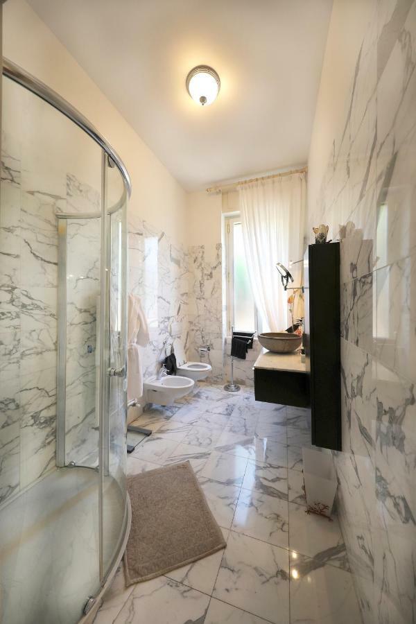 Villa Castiglioni Luxury Apartment 라글리오 외부 사진