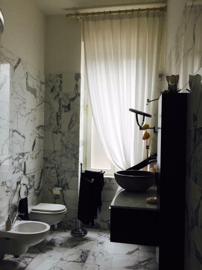 Villa Castiglioni Luxury Apartment 라글리오 외부 사진