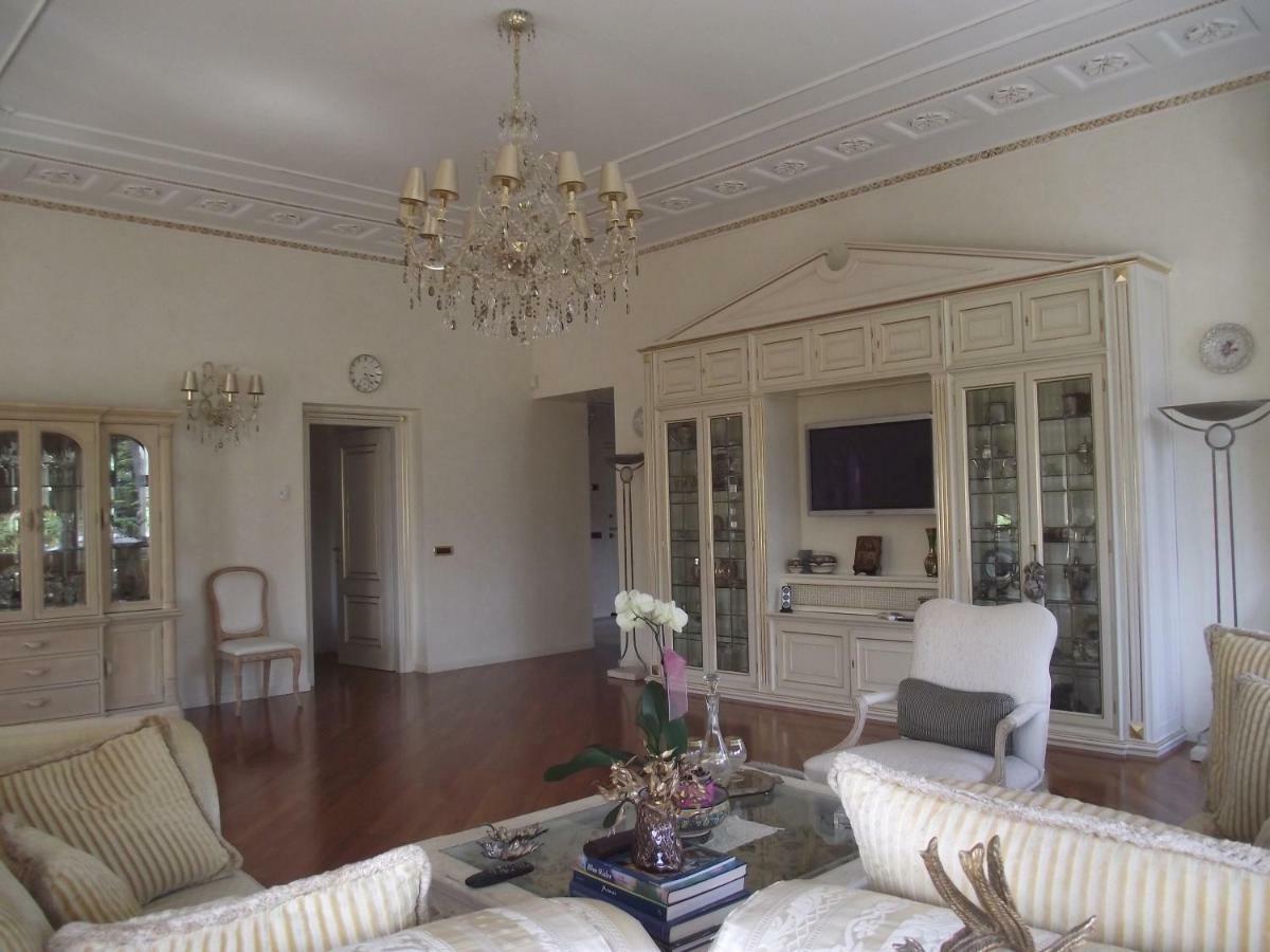 Villa Castiglioni Luxury Apartment 라글리오 외부 사진