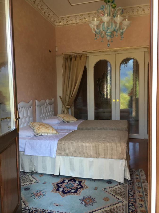 Villa Castiglioni Luxury Apartment 라글리오 객실 사진